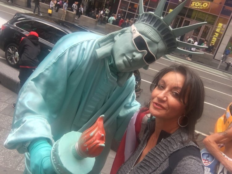 Persia monir housekeeper