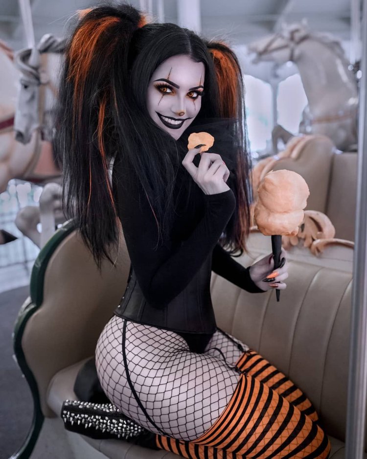 Angelica Rose draculangelica