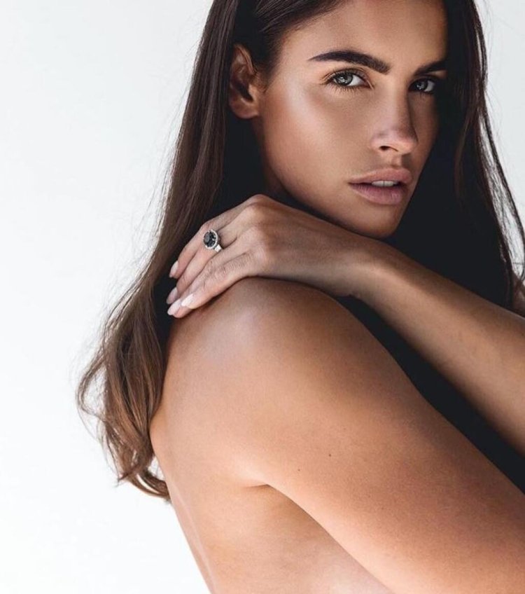 Slovenian appearance