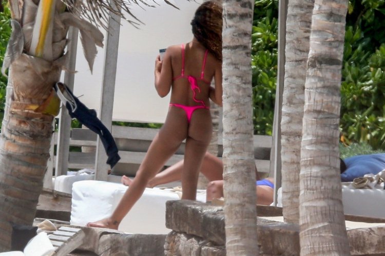 Cora Gaultier Instagram