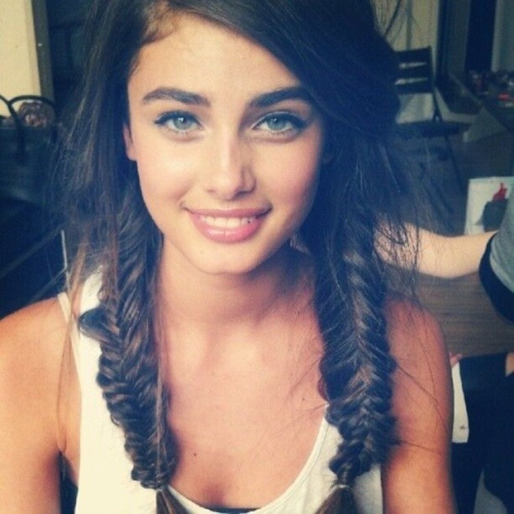 Taylor hill beautiful