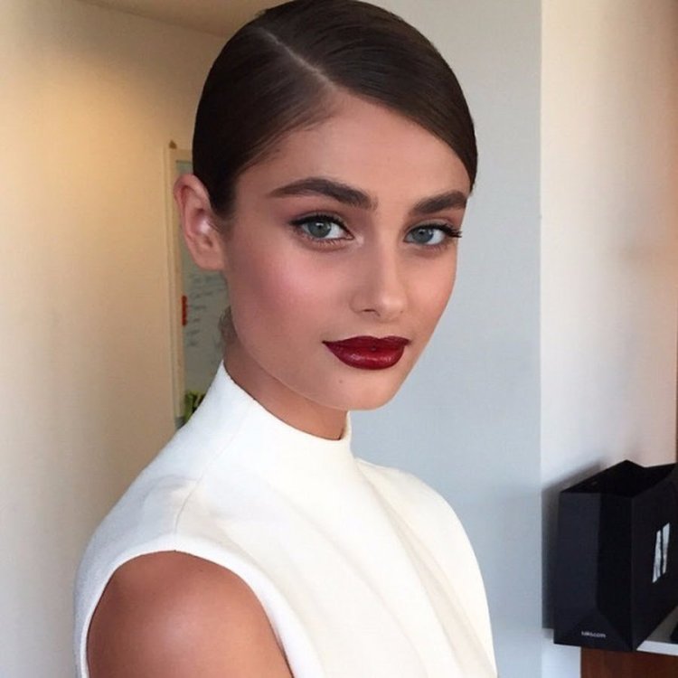 Taylor Hill Hot Photo Hackers