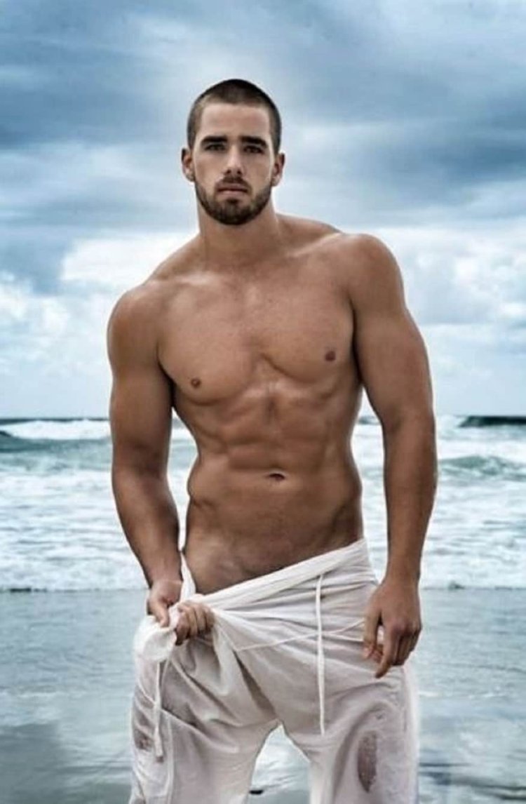 Grant McDonald model