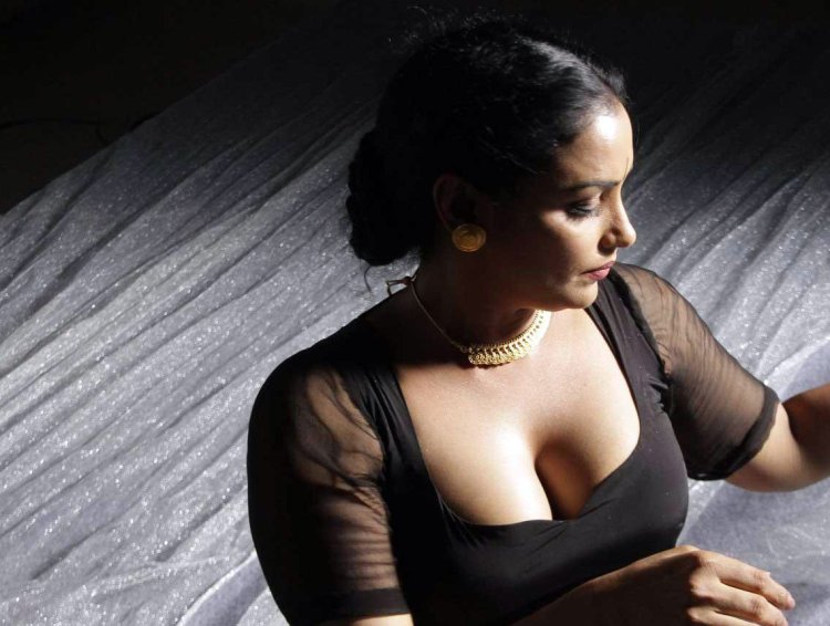 Busty indian teen Subrina Shawon private photo