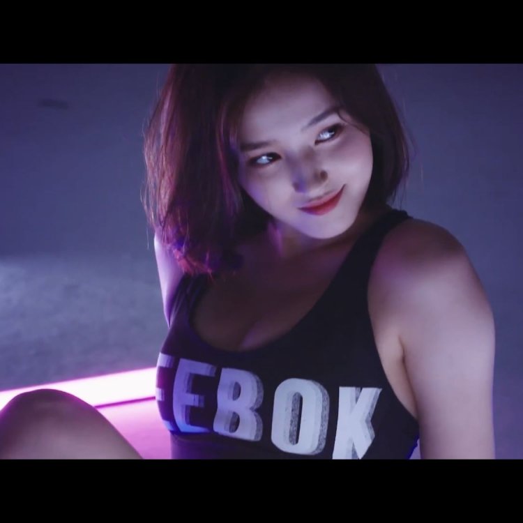 Drain Nancy MOMOLAND Motoland xxx