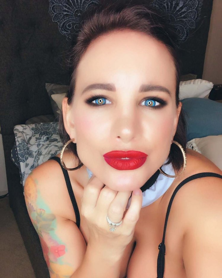 Brittany Elizabeth Ho Ho