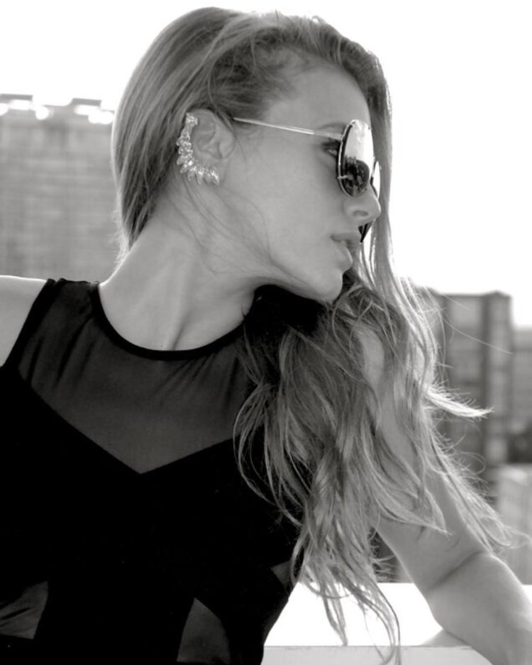 Tracy Spiridakos Instagram