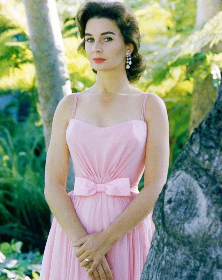 Rita Hayworth color photo