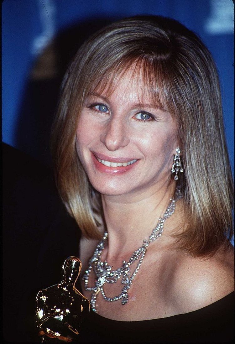 Barbra streisand teeth