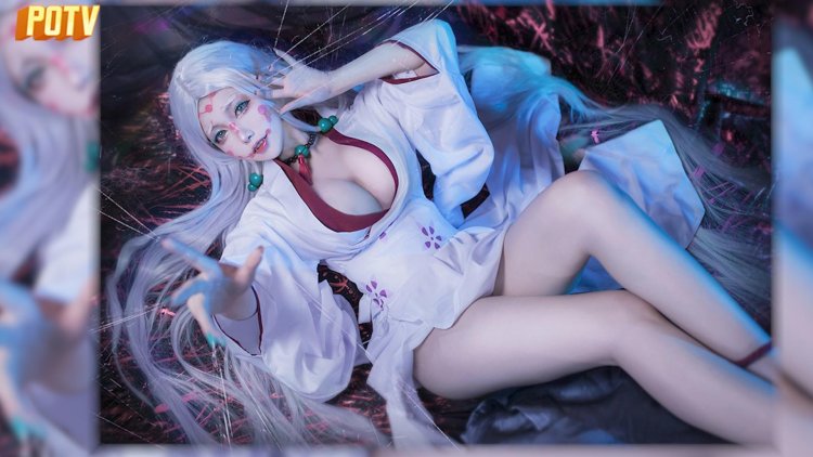 Sia Siberia Sakura Cosplay