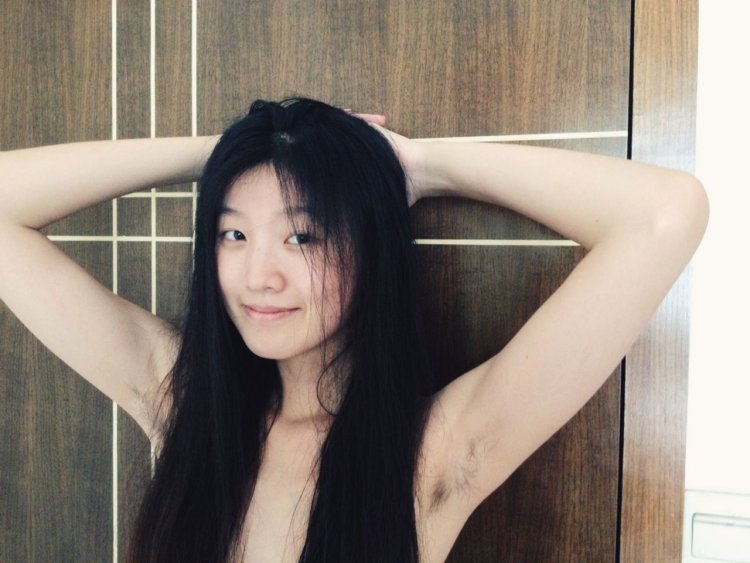 Armpits of Chinese women