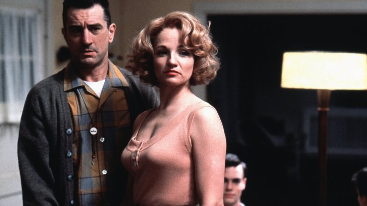 DiCaprio and De Niro in movie