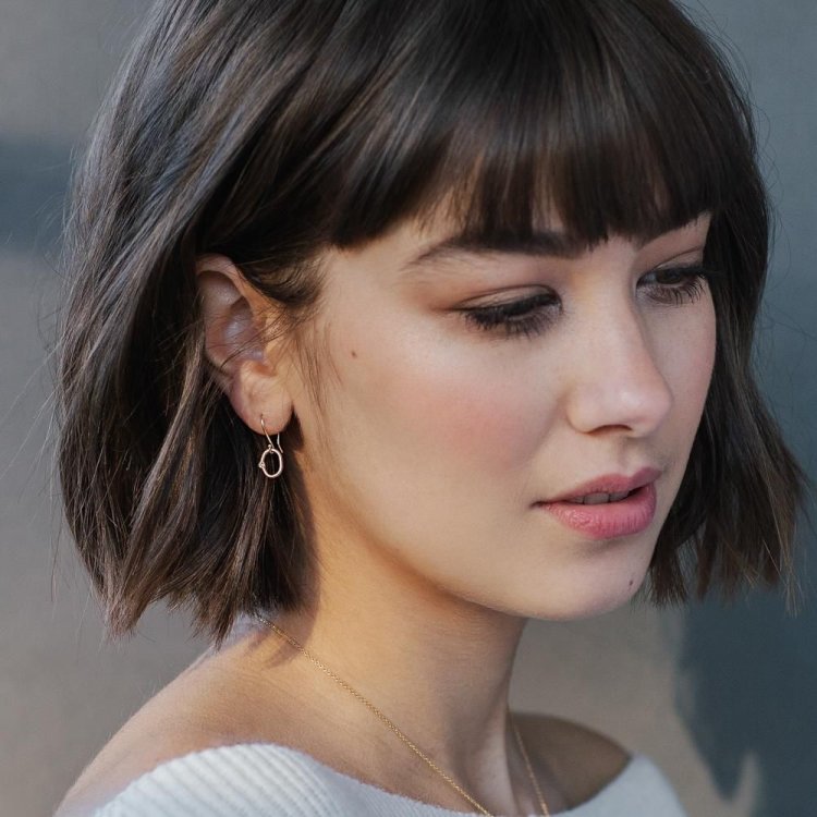 Olga Kurylenko bob with bangs