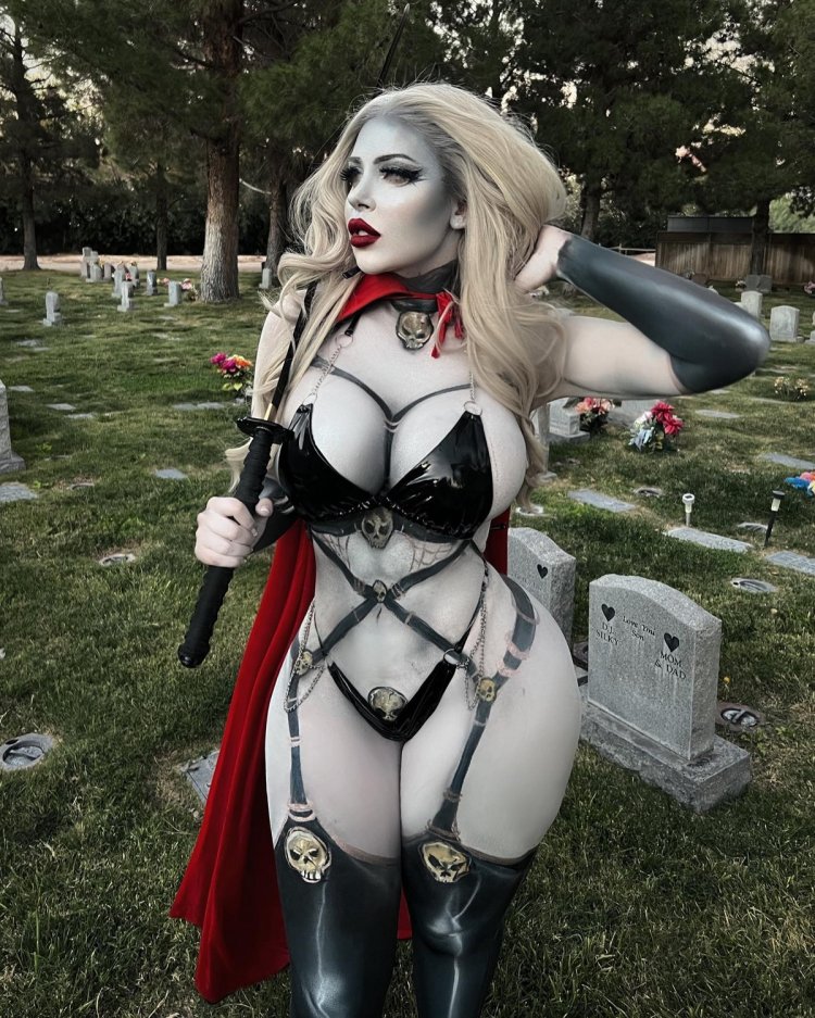 Amanda Nicole Halloween 2022