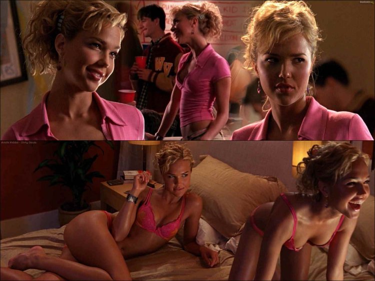 Amanda Fuller bed scenes