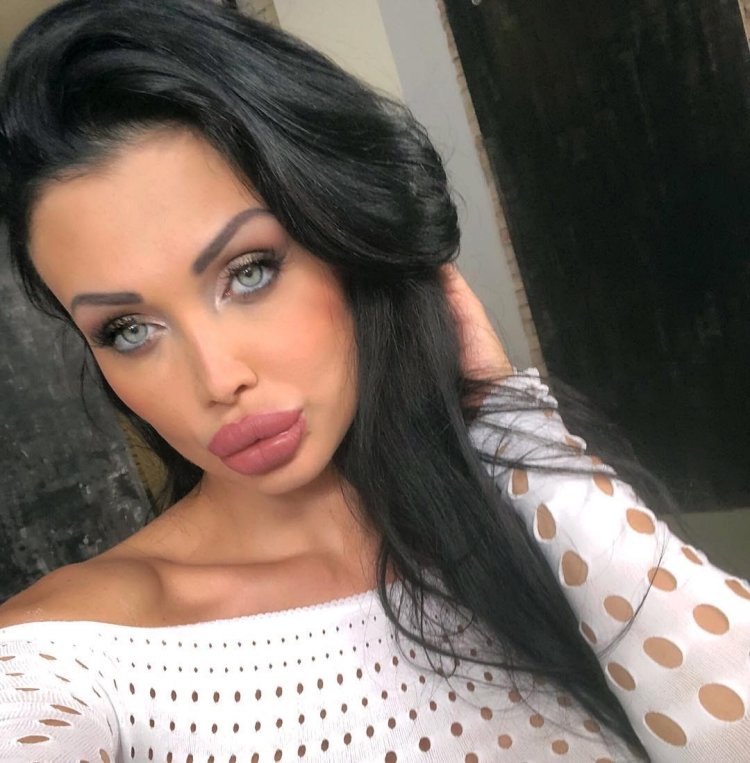 Aletta Ocean alettaoceanofficial1/