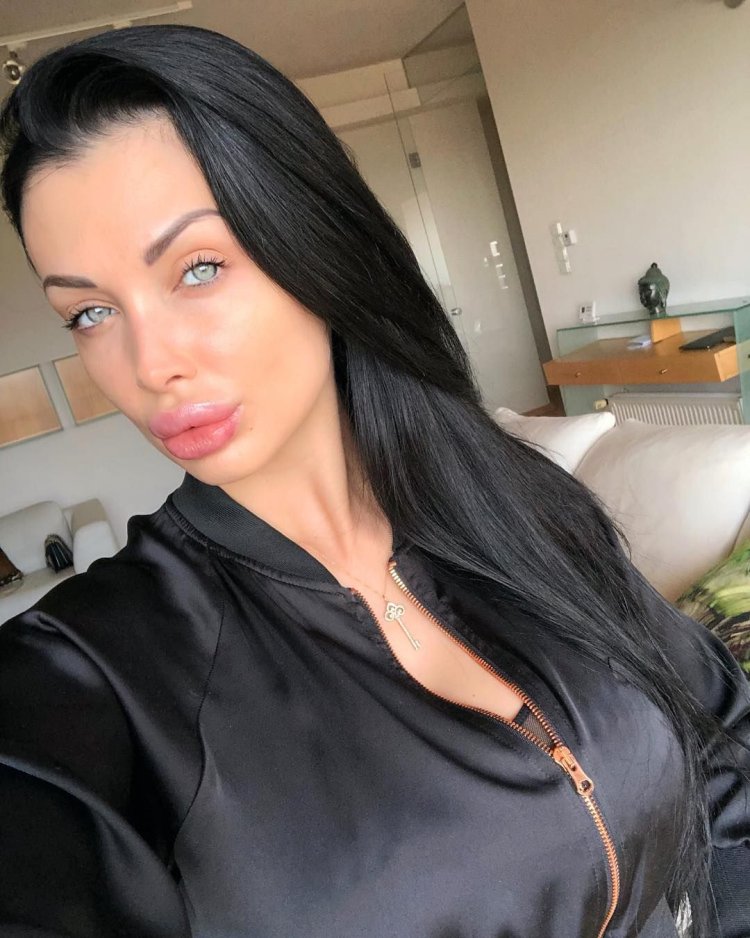 Alena Stepanova Periscope