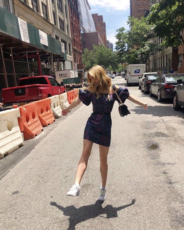 Sydney Sweeney full body