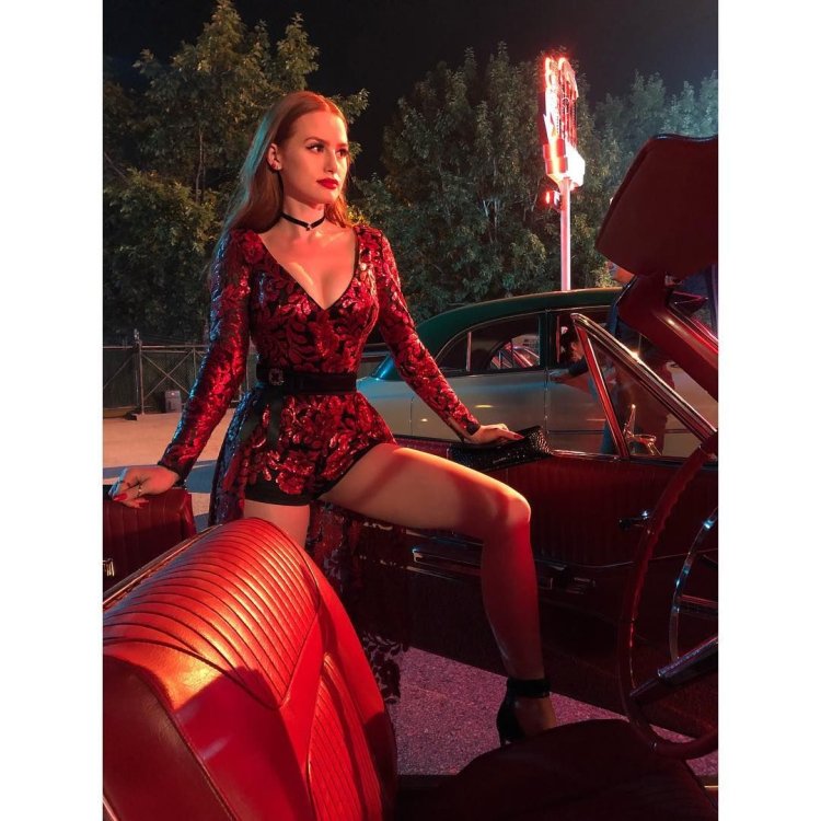 Riverdale Cheryl in red dress