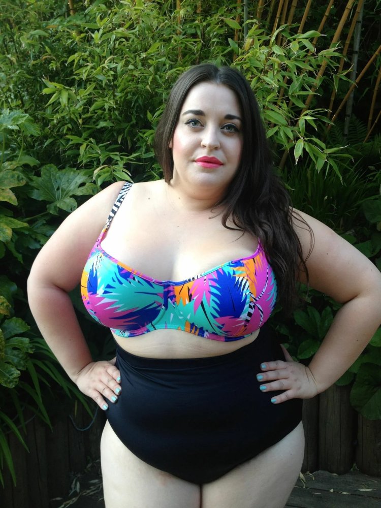 Louise Morgan plus size