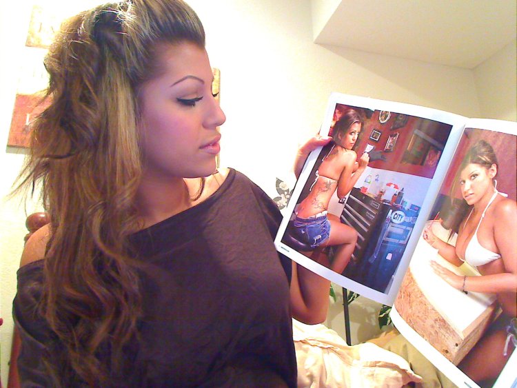 Briana Lee with selfie