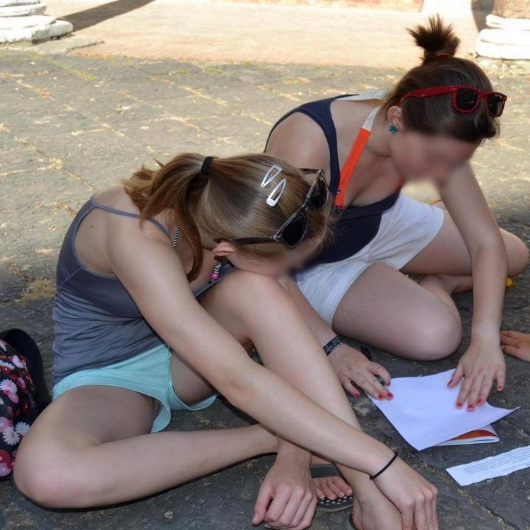 Girls flashing panties