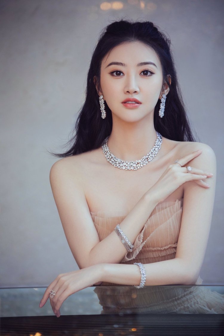 Jing tian playboy