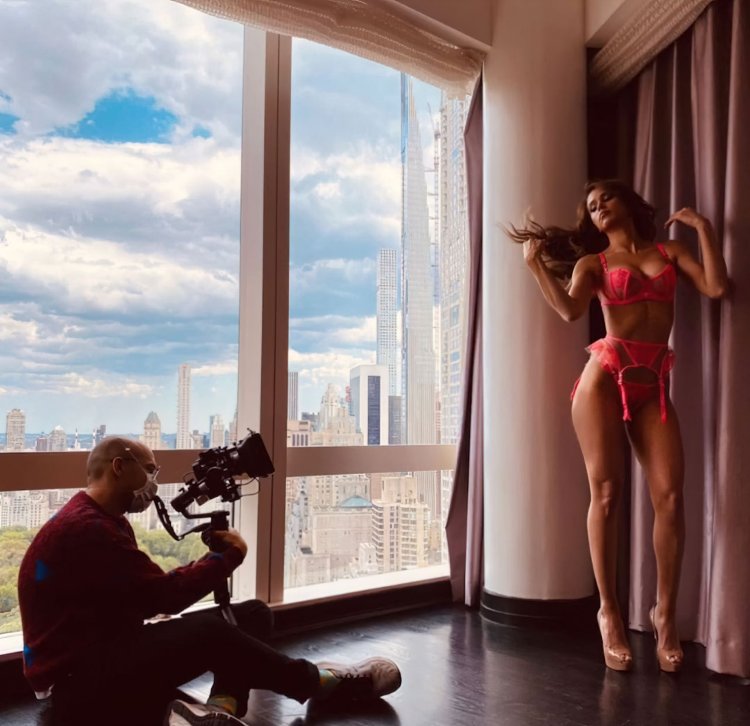 Yanet Garcia onlyfans