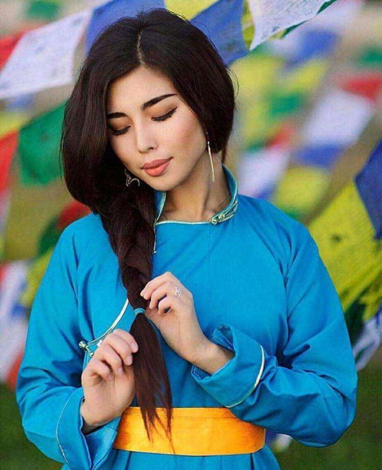 Duisen uderei Amar mende