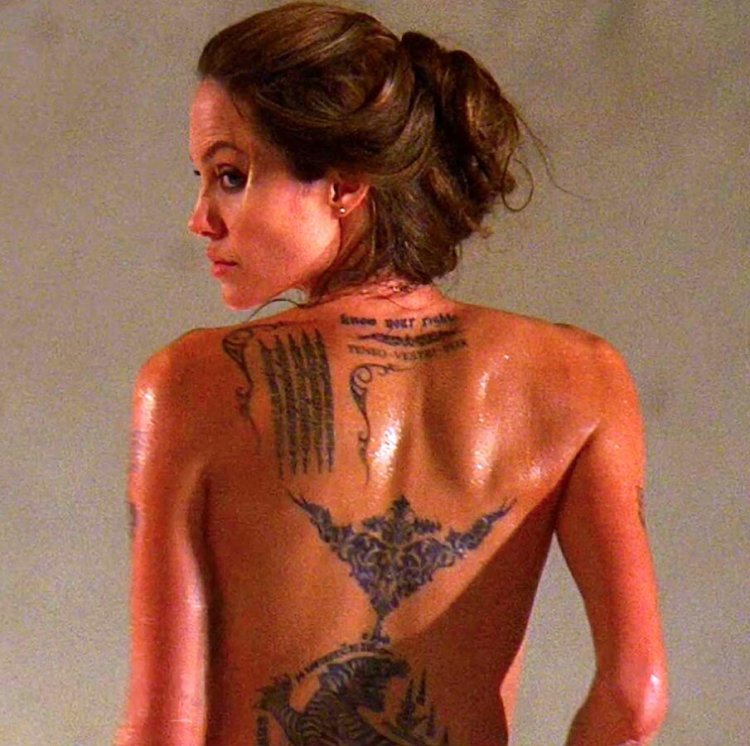 Tattoo Sak Yant Angelina Jolie