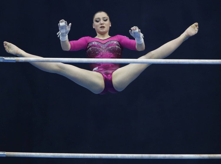Aliya Mustafina gymnastics