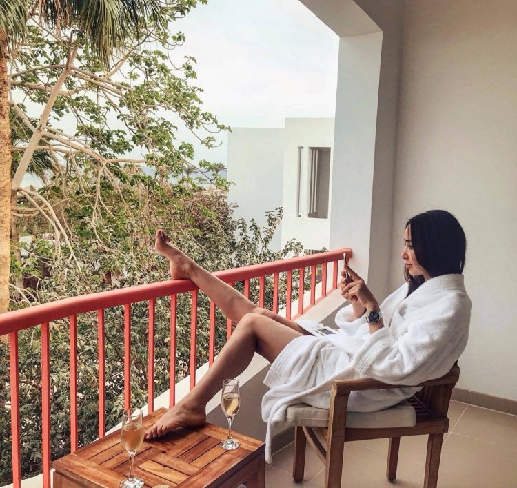 Nazeni Hovhannisyan foot