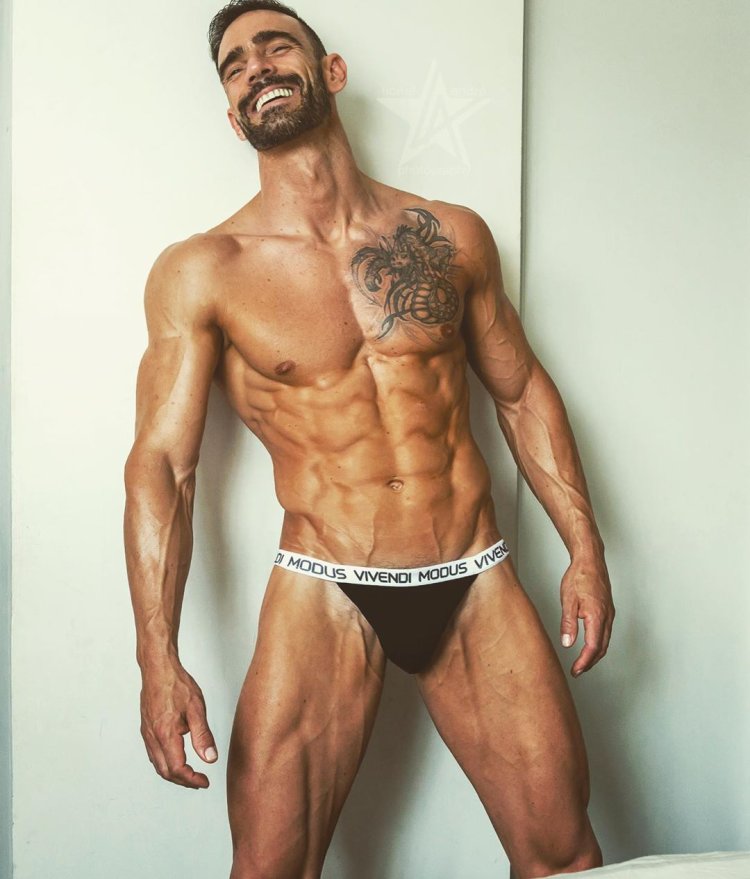 Jes Will fashion model