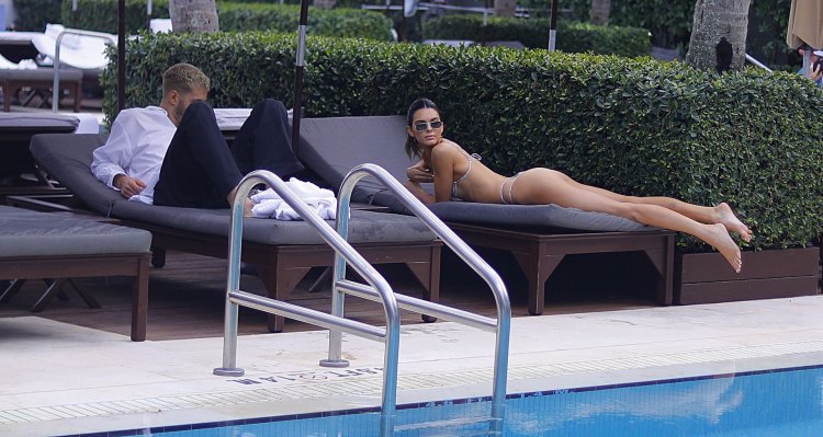 Kendall jenner sexy pics