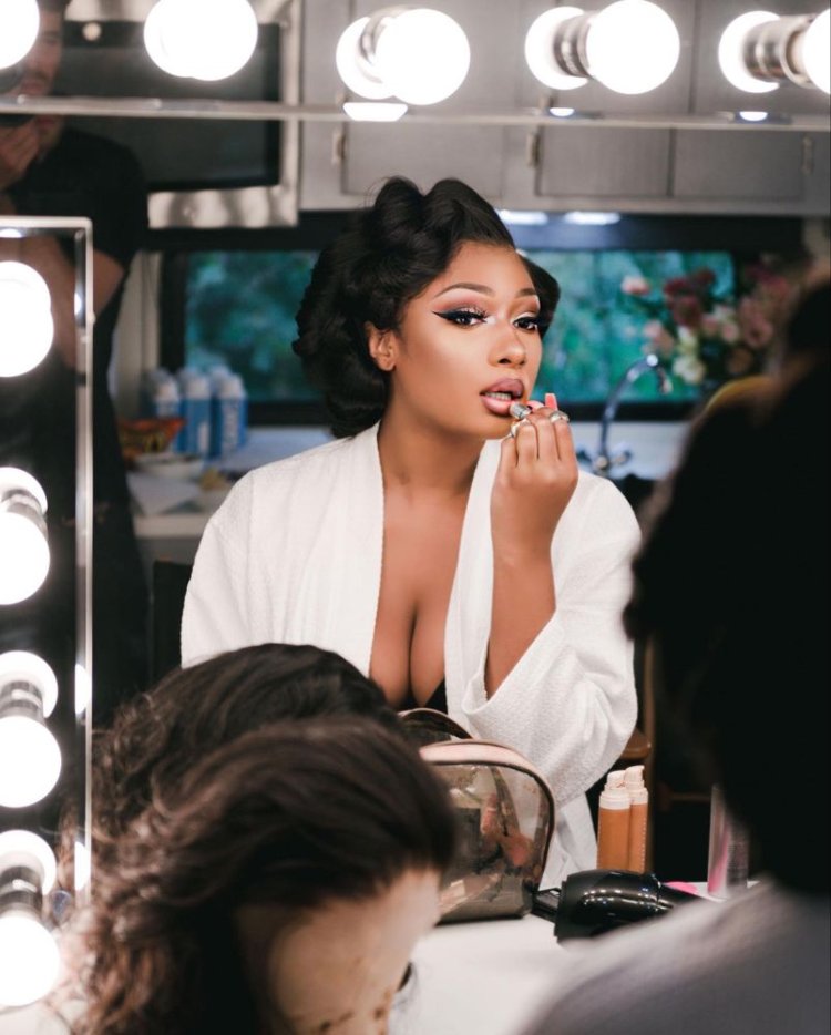 Megan the Stallion with quads hot photos