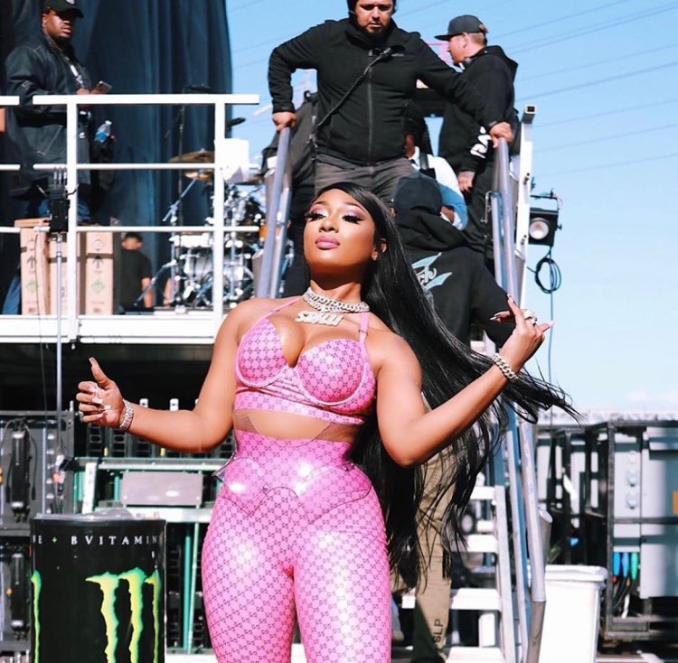 Megan the Stallion height