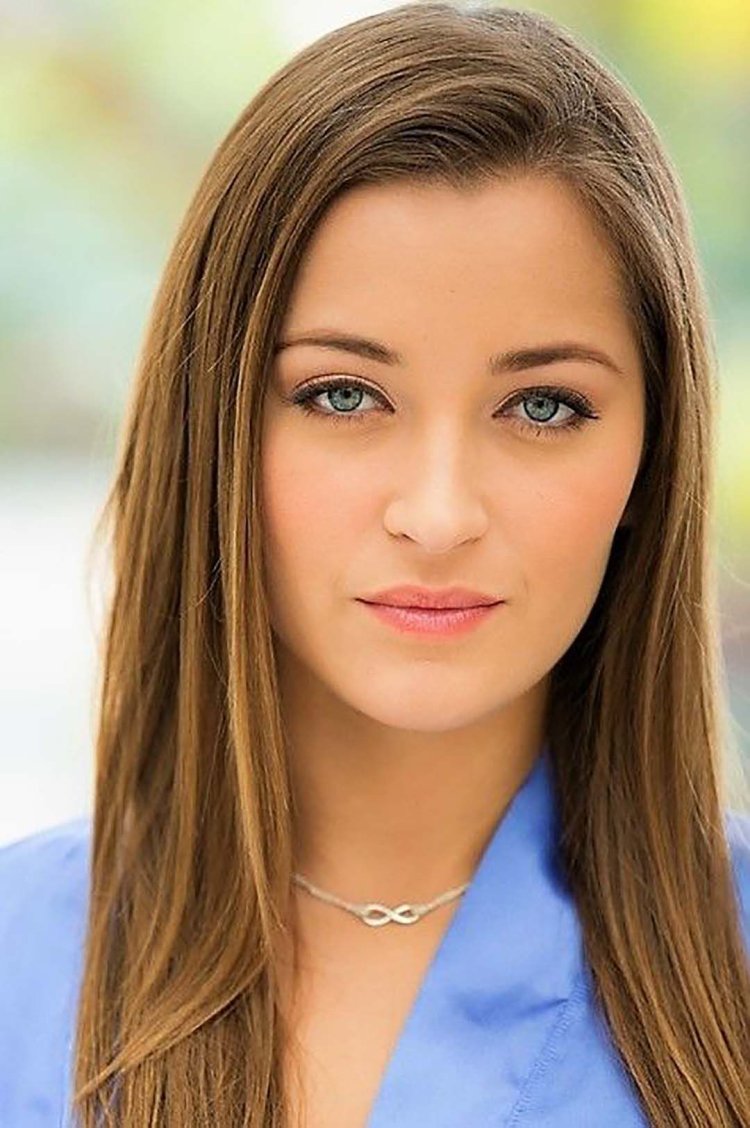 Dani Daniels face