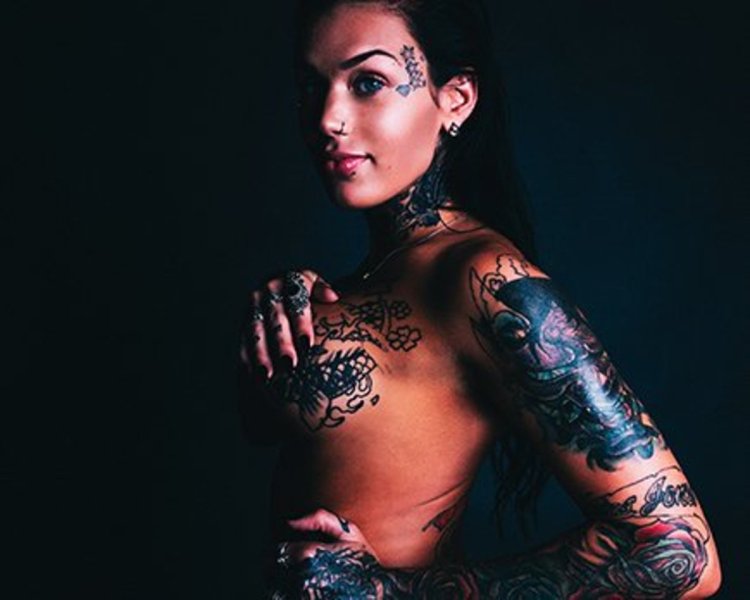 Nicole Stefan tattoo model