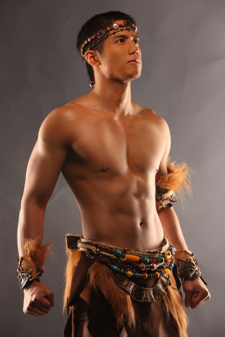 Beautiful Indians with a torso