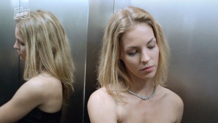 Nina Schmieder height