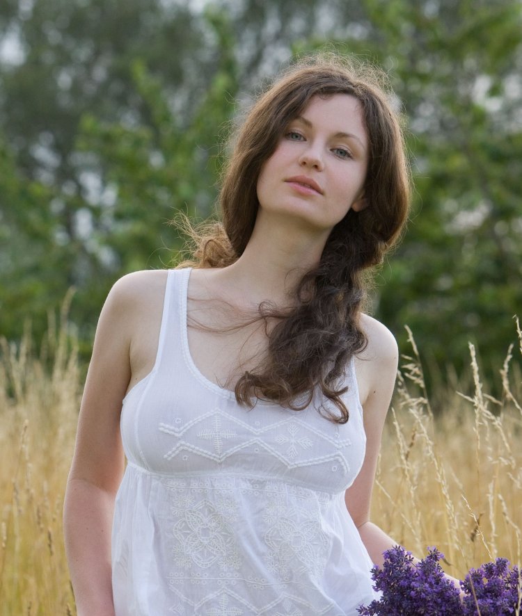 Susann Lavendel height