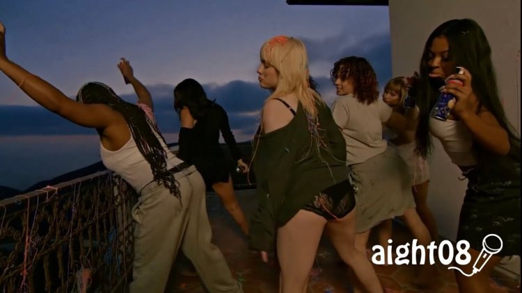 Billie Eilish Lost Couse