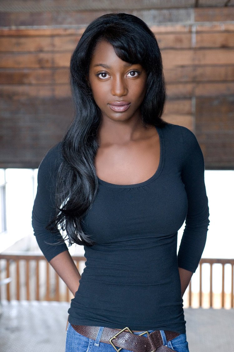 Pretty Alana negrityanka