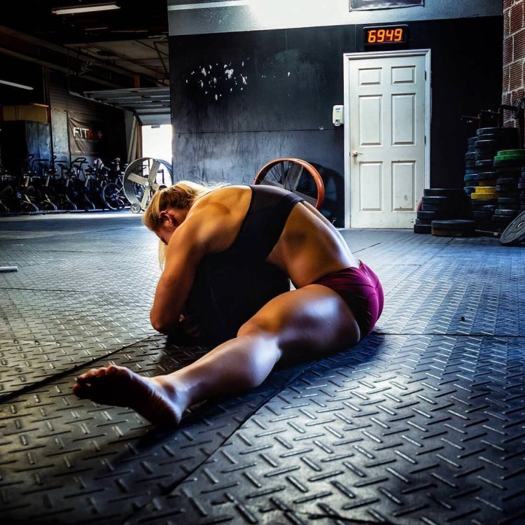 Dani Speegle buttocks