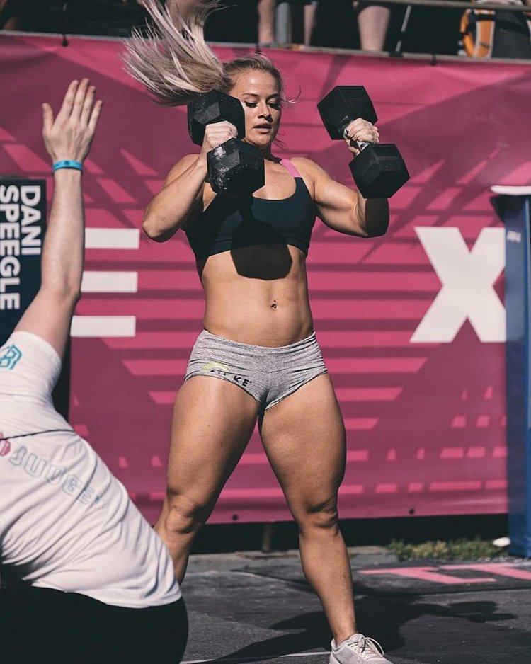 Danielle Speegle height