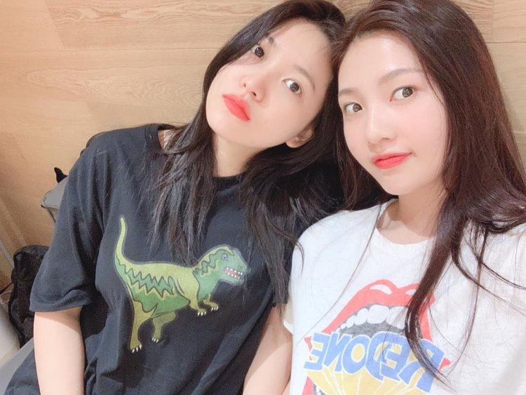 Red Velvet Joy and Yeri
