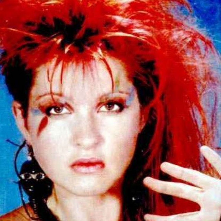 Cyndi Lauper redhead