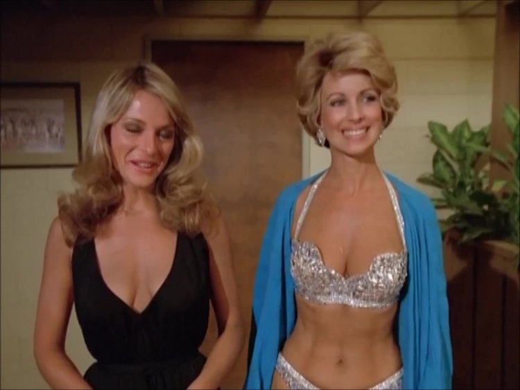 Phyllis Davis under siege