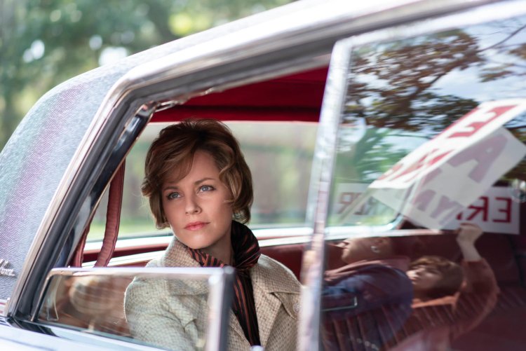 Cate Blanchett Mrs America