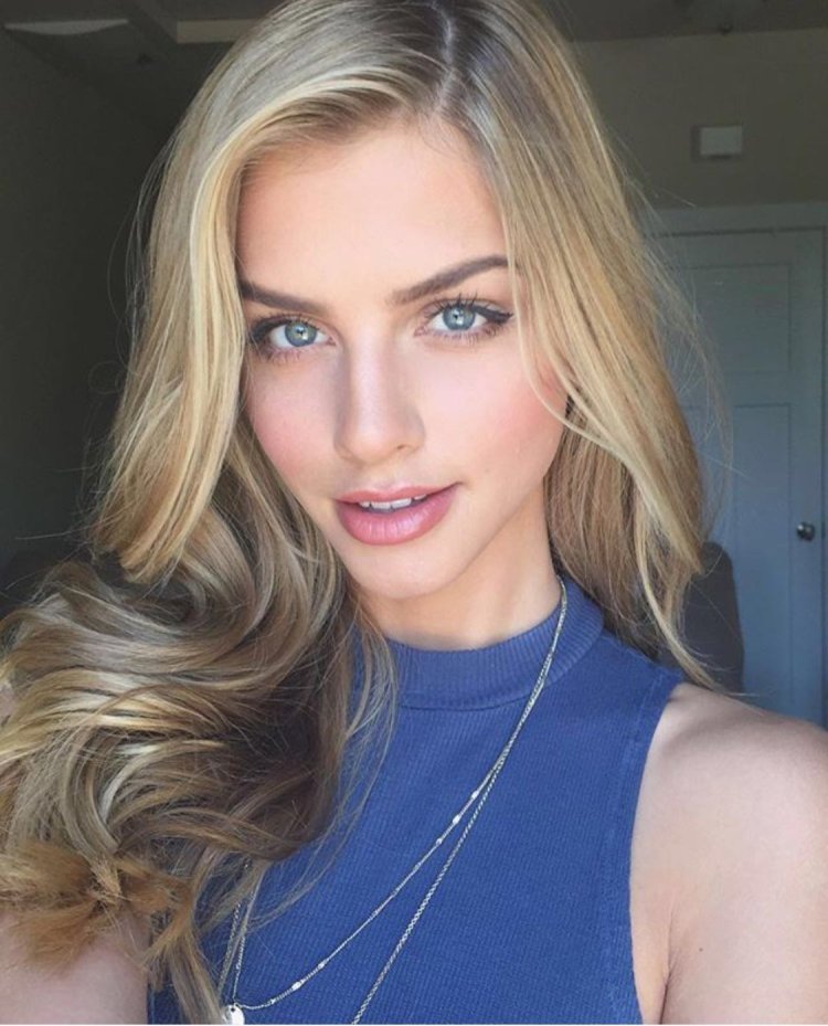 Marina Laswick face